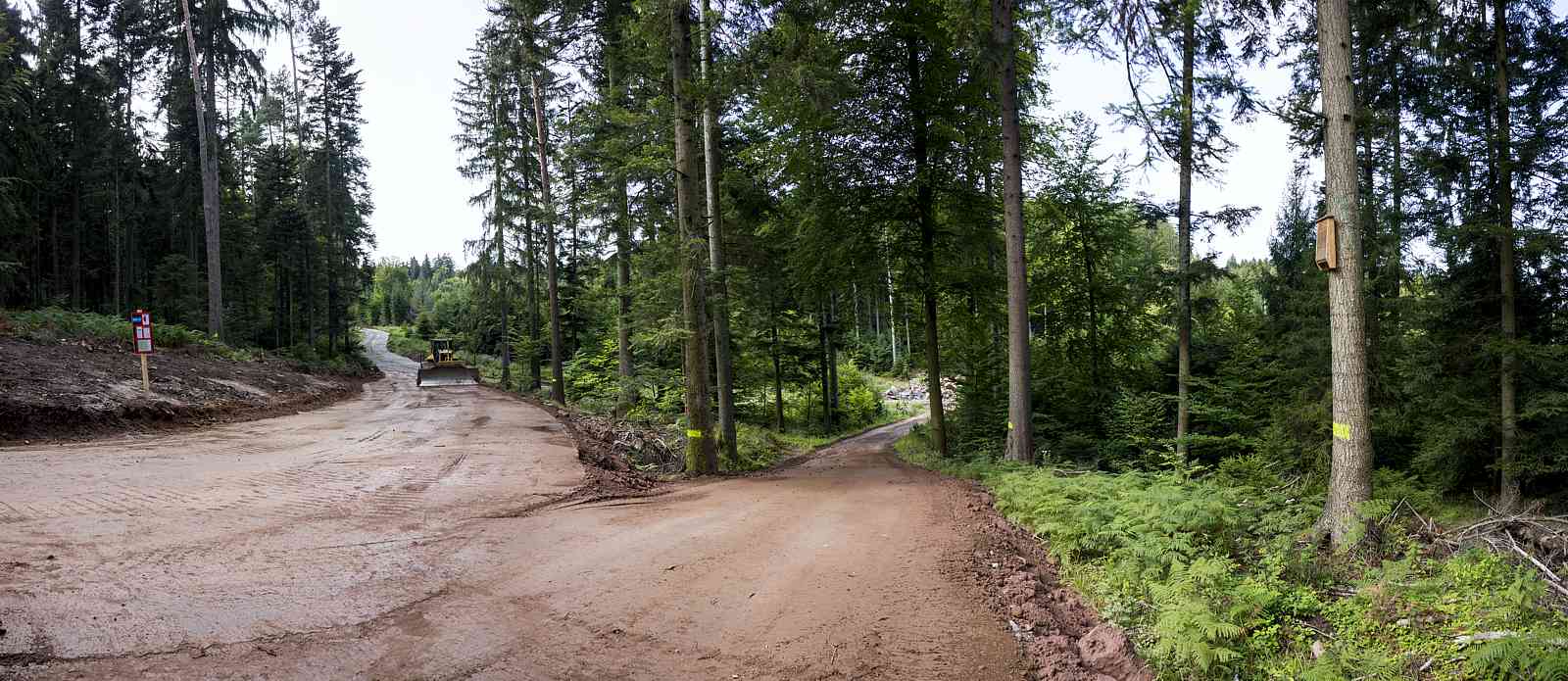 Zufahrtswegen für eine Wind-Industrieanlage